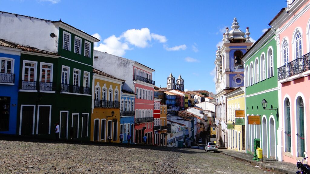 salvador 2379443 1920 1