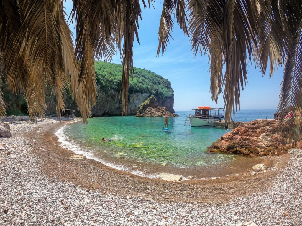 Sup board Trincica potok Budva