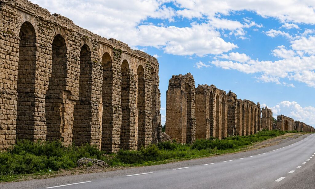 Zaghouan Aquaduct.jpeg
